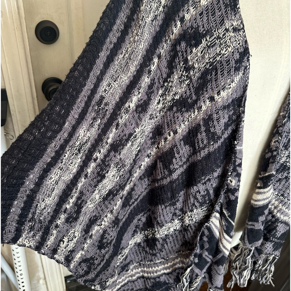 Billabong, shog, color, gray, and black cotton blend nwot